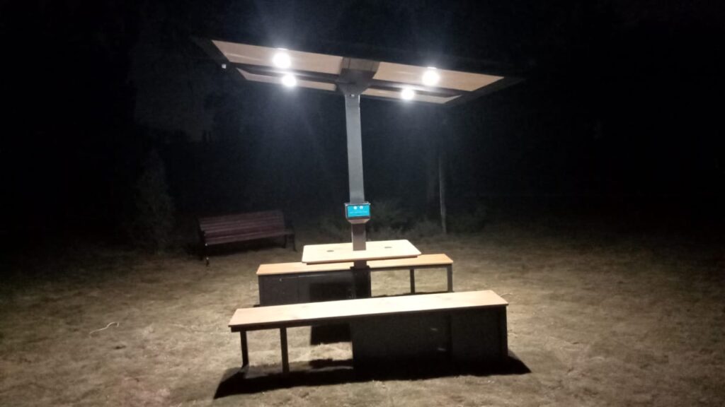 solar-gazebo-at-night