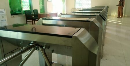 tripod turnstiles with access control system